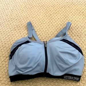 VSX Front-close Sports Bra 34DDD